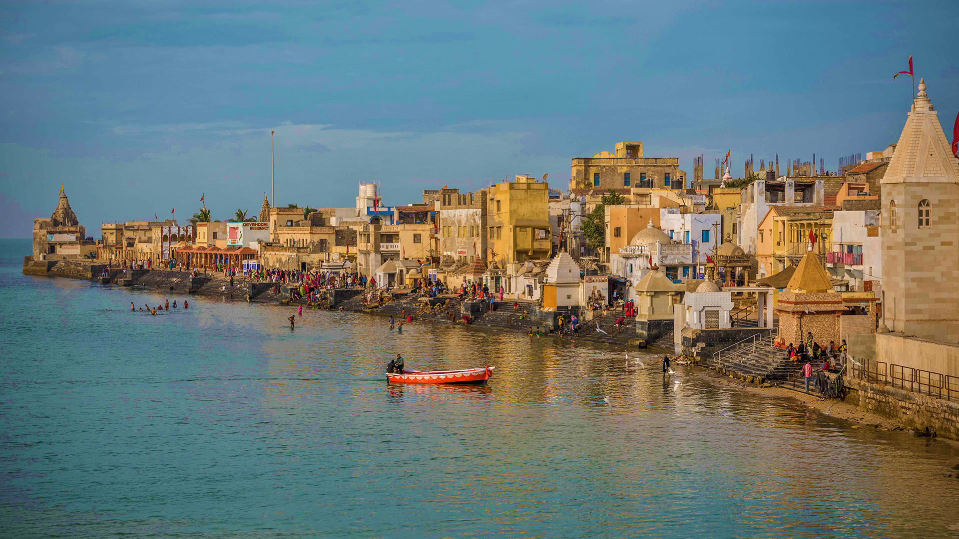 Dwarka To Jamnagar Airport Taxi Service